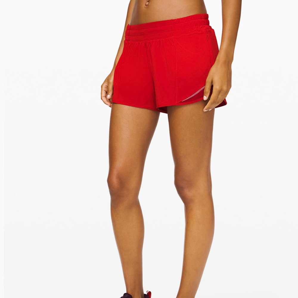 Lululemon Hotty Hot Short, Red, Size 6, 4 Inches